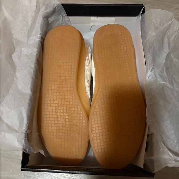 Madden Girl White and Tan Sneakers - Picture 5 of 8